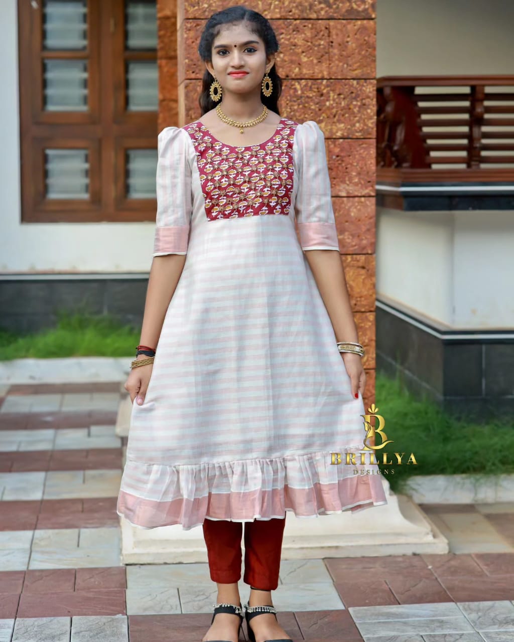 Brown Kasavu Handwork Kurti